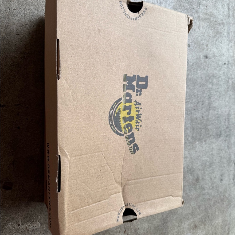 Dr. Martens Bethan W S8